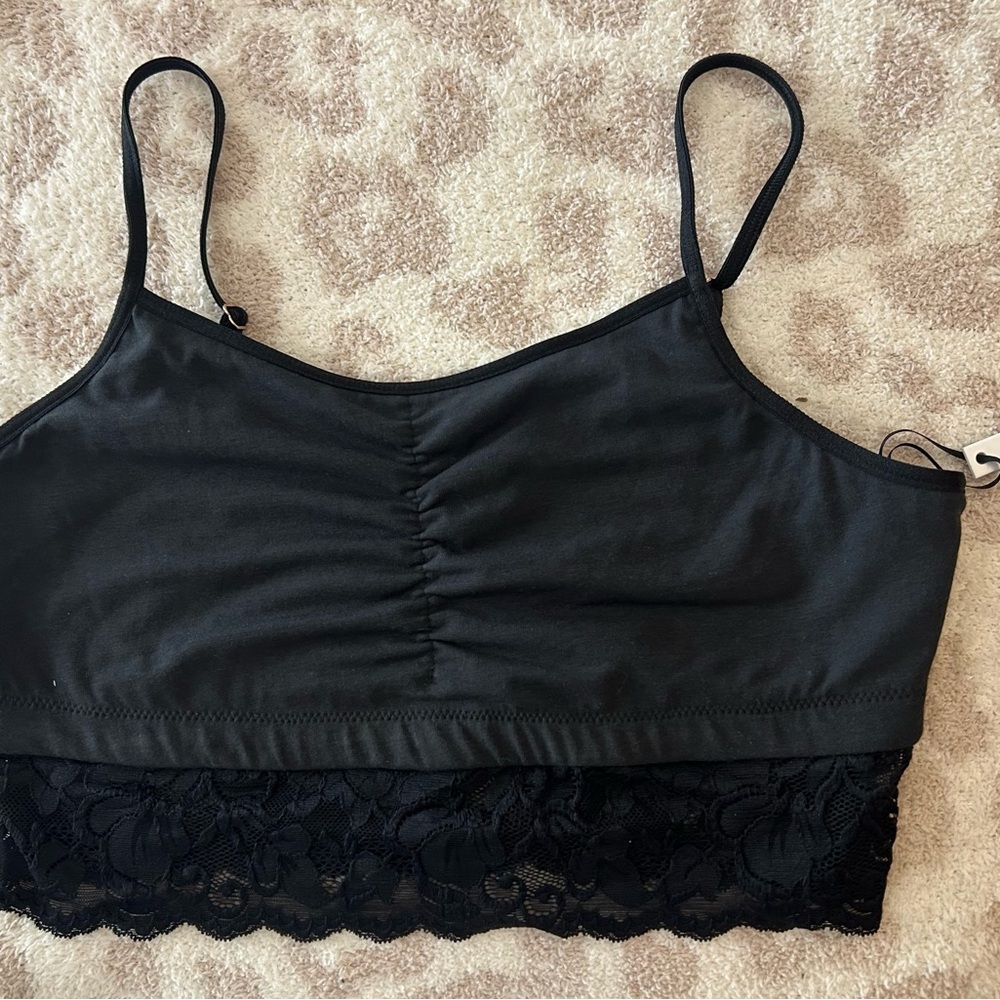 Everviolet Astrid Pocketed Lace Bralette - Picture 2 of 4